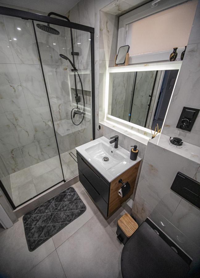 Okno Na Izery Apartment Lesna Ngoại thất bức ảnh